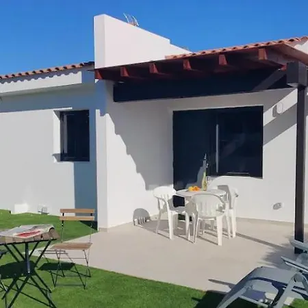 Colorado With Garden #4 Apartment San Bartolomé